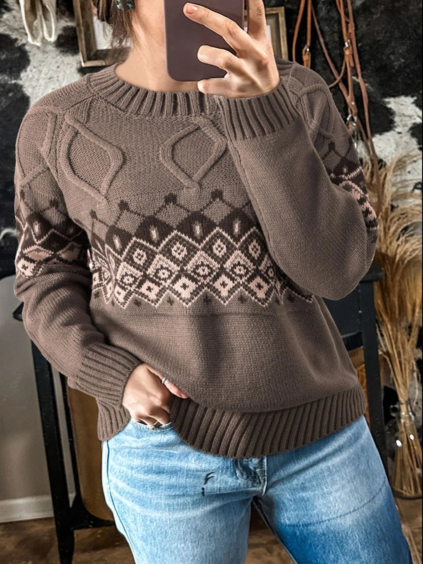 Geometric Round Neck Long Sleeve Sweater