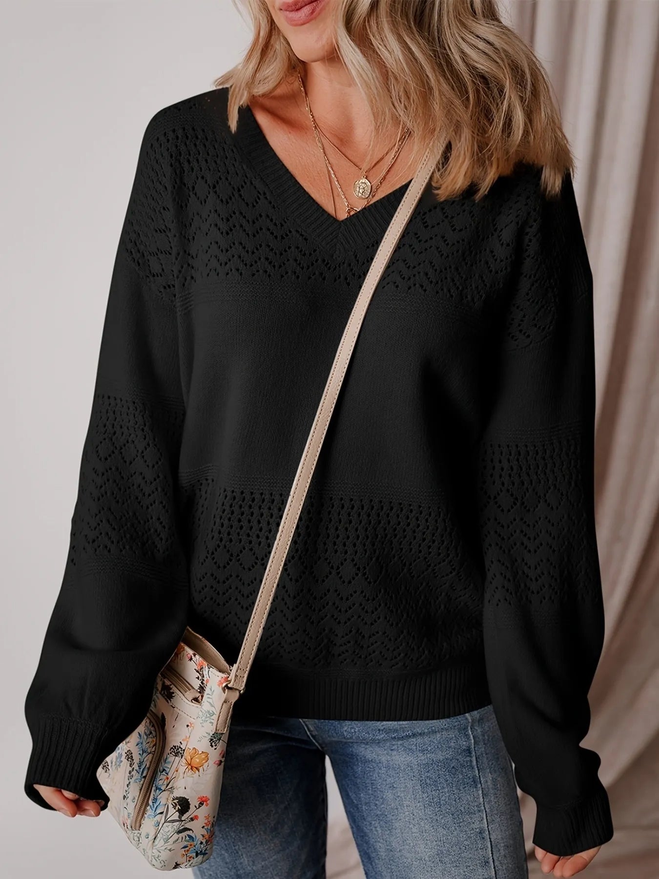 Eyelet Deatil V-Neck Long Sleeve Sweater