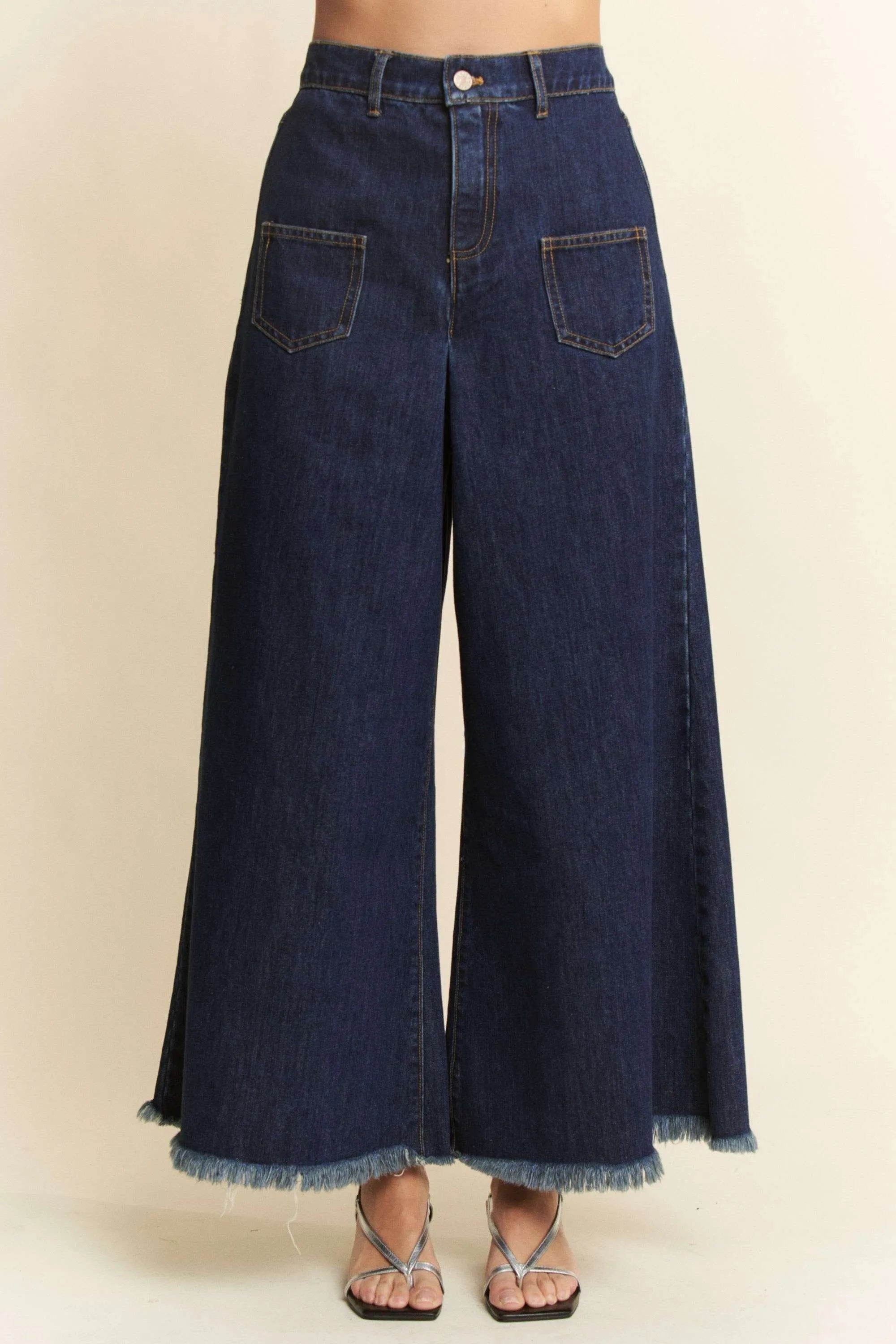 Davi & Dani Patch Pocket Wide Leg Culotte Jeans