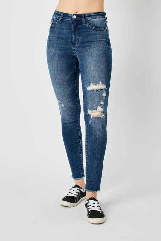 Judy Blue Full Size  High Waist Distressed Skinny Jeans
