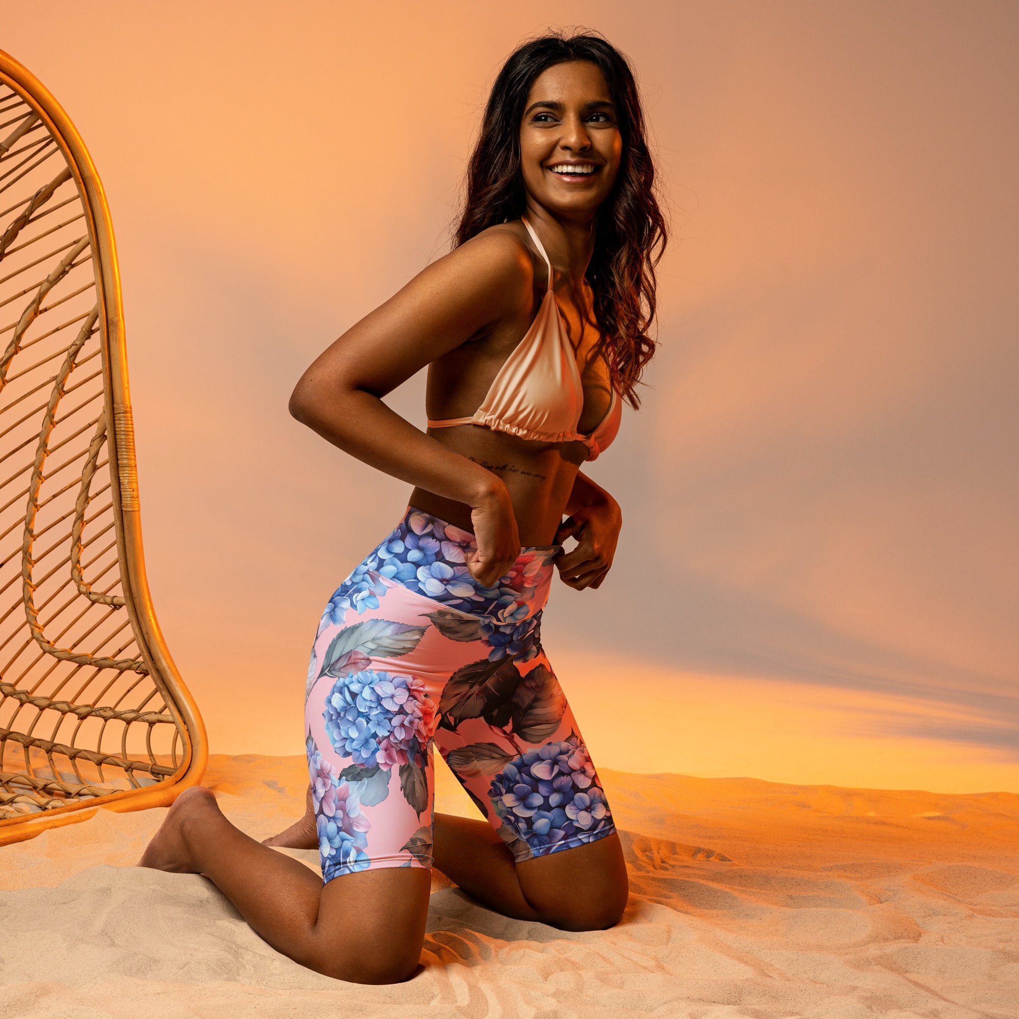 [Floral Bloom] Blushing Hydrangea Biker Shorts