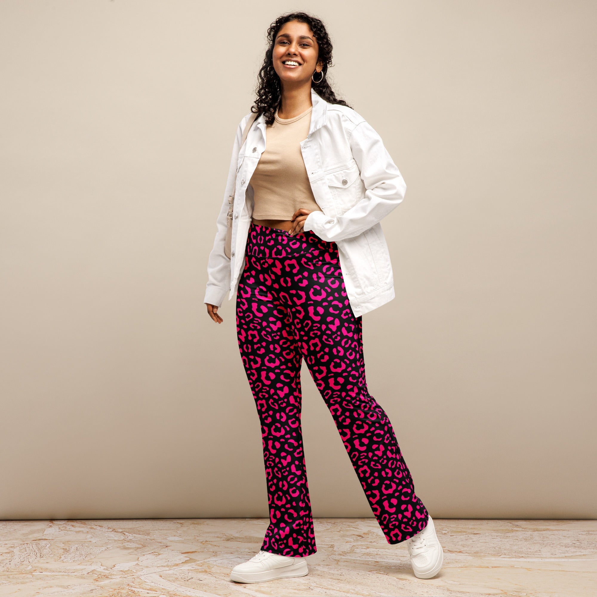 [Wild Side] Pink Panther Flare Leggings
