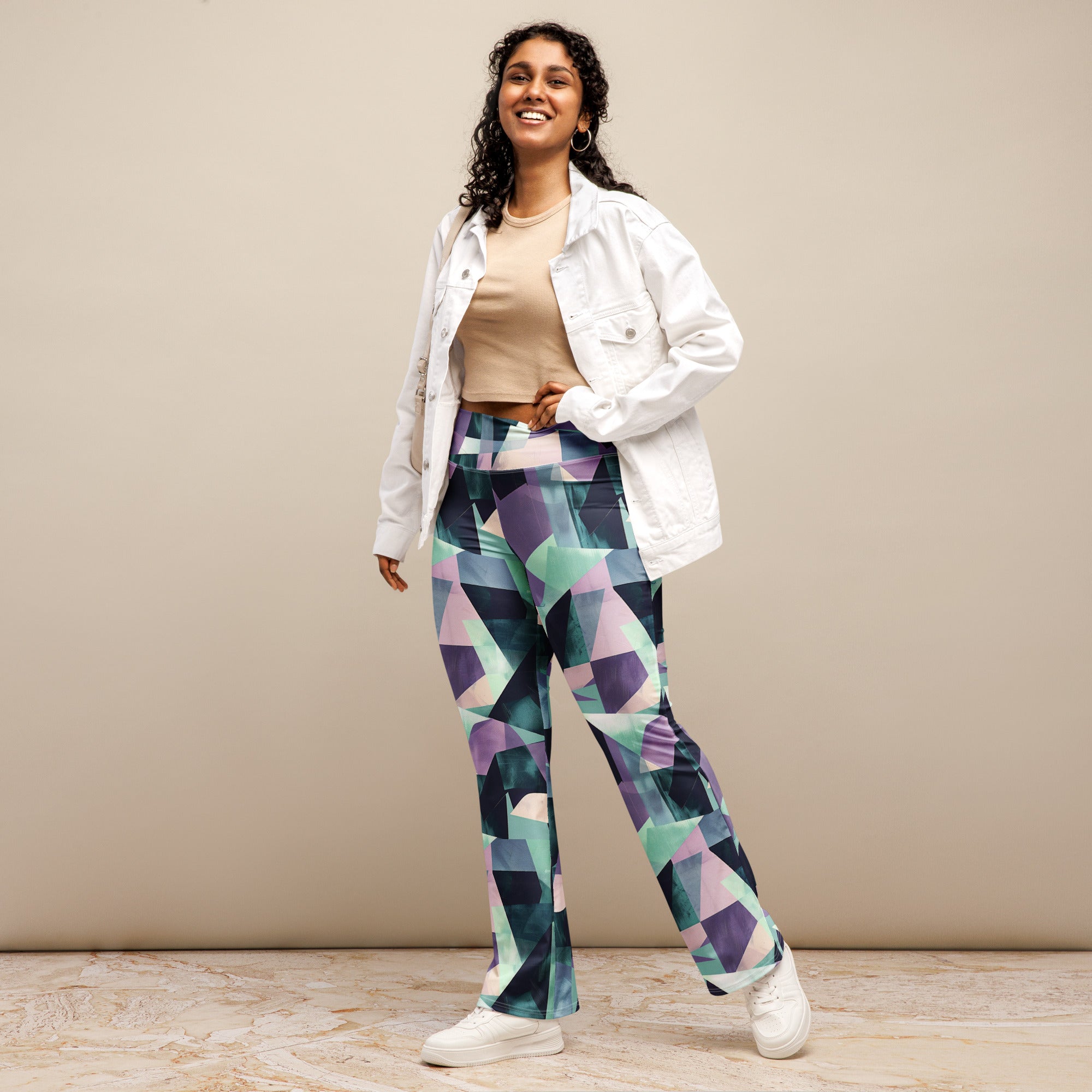 [GeoModa] Kleido Shards Flare Leggings
