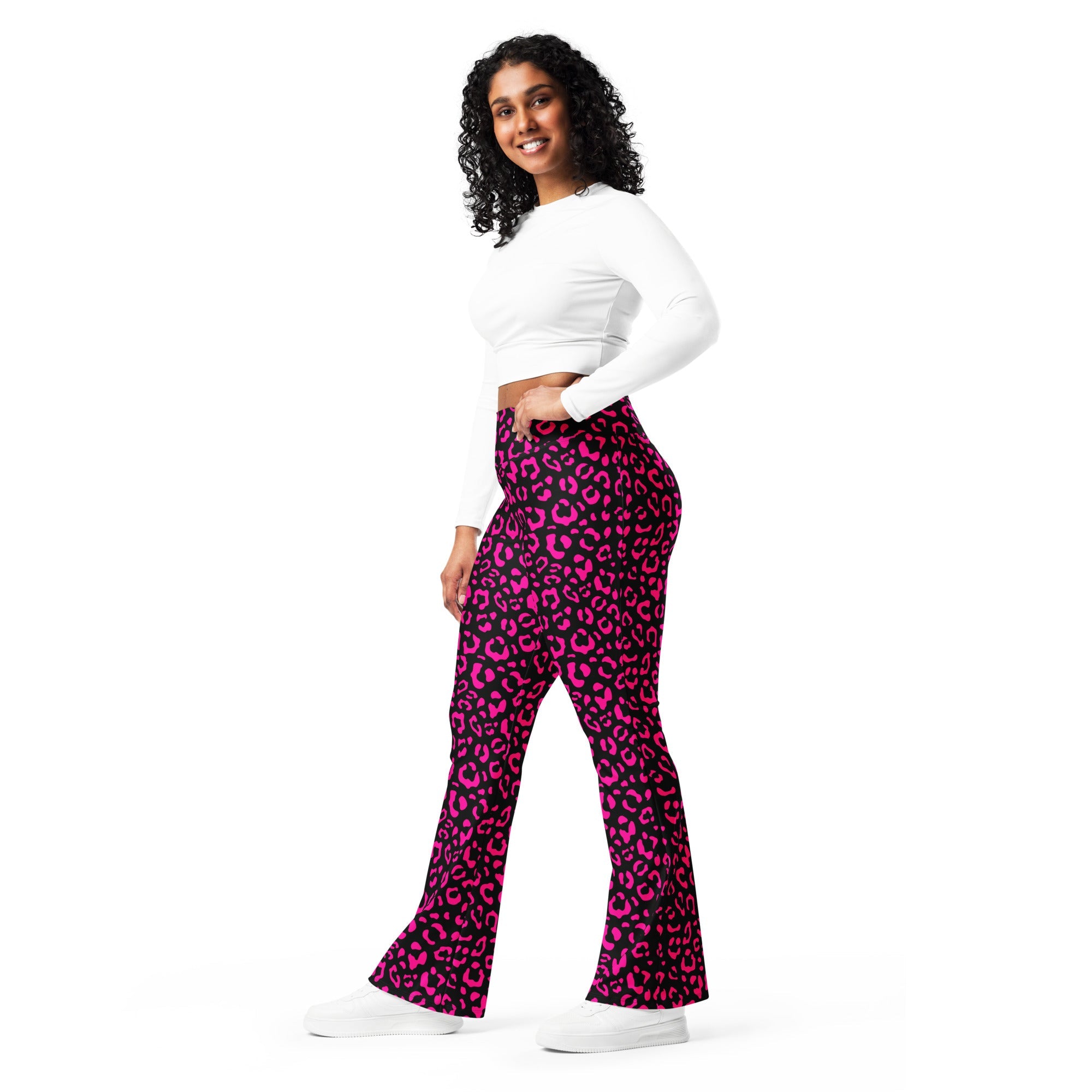 [Wild Side] Pink Panther Flare Leggings