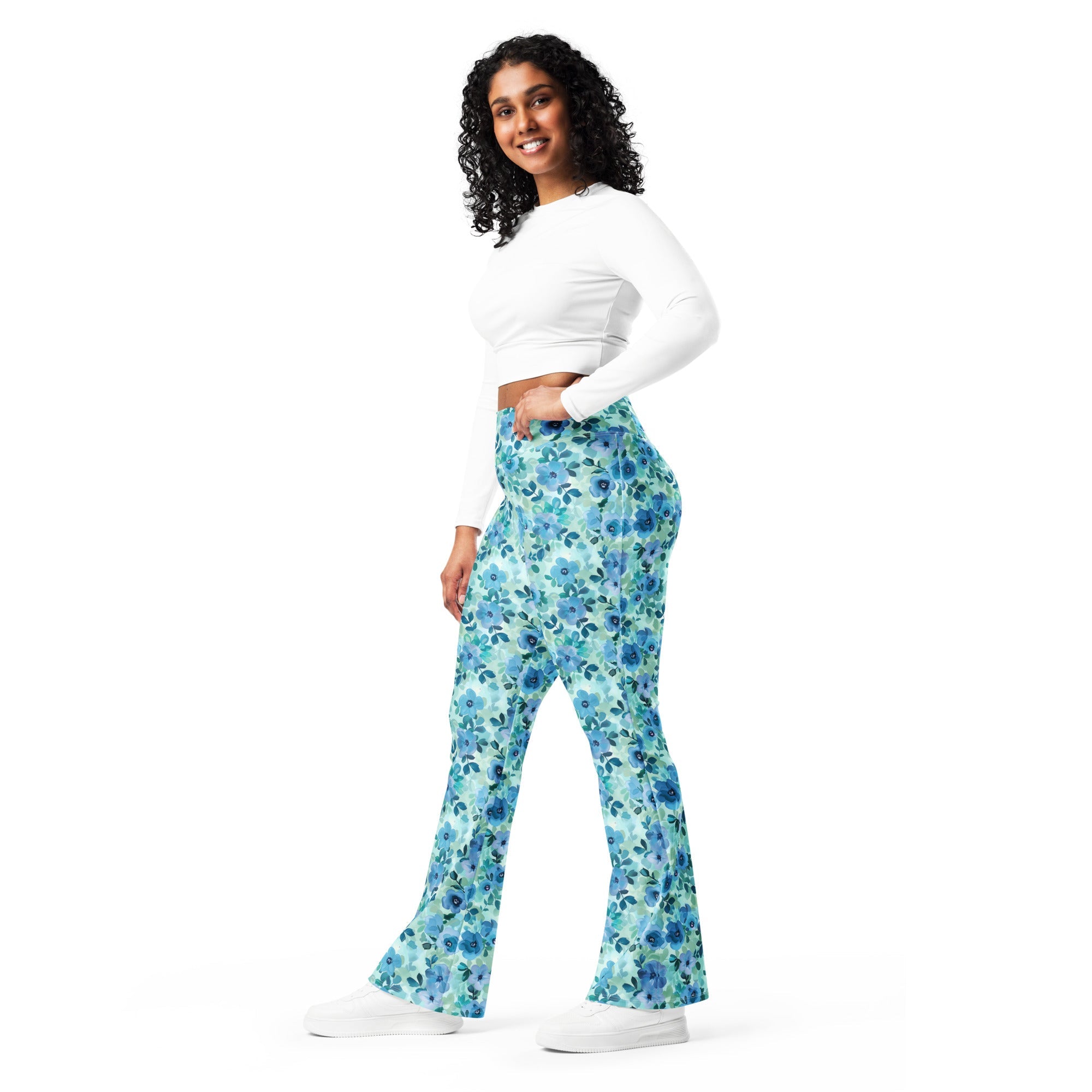 [Floral Bloom] Azure Meadow Flare leggings