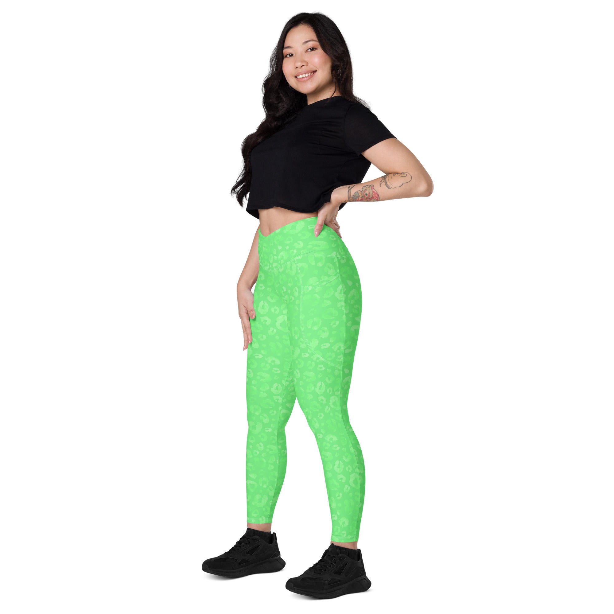 [Wild Side] Green Safari Crossover Leggings with Pockets
