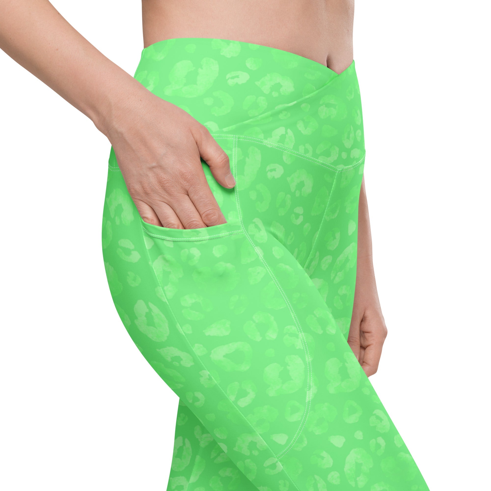 [Wild Side] Green Safari Crossover Leggings with Pockets