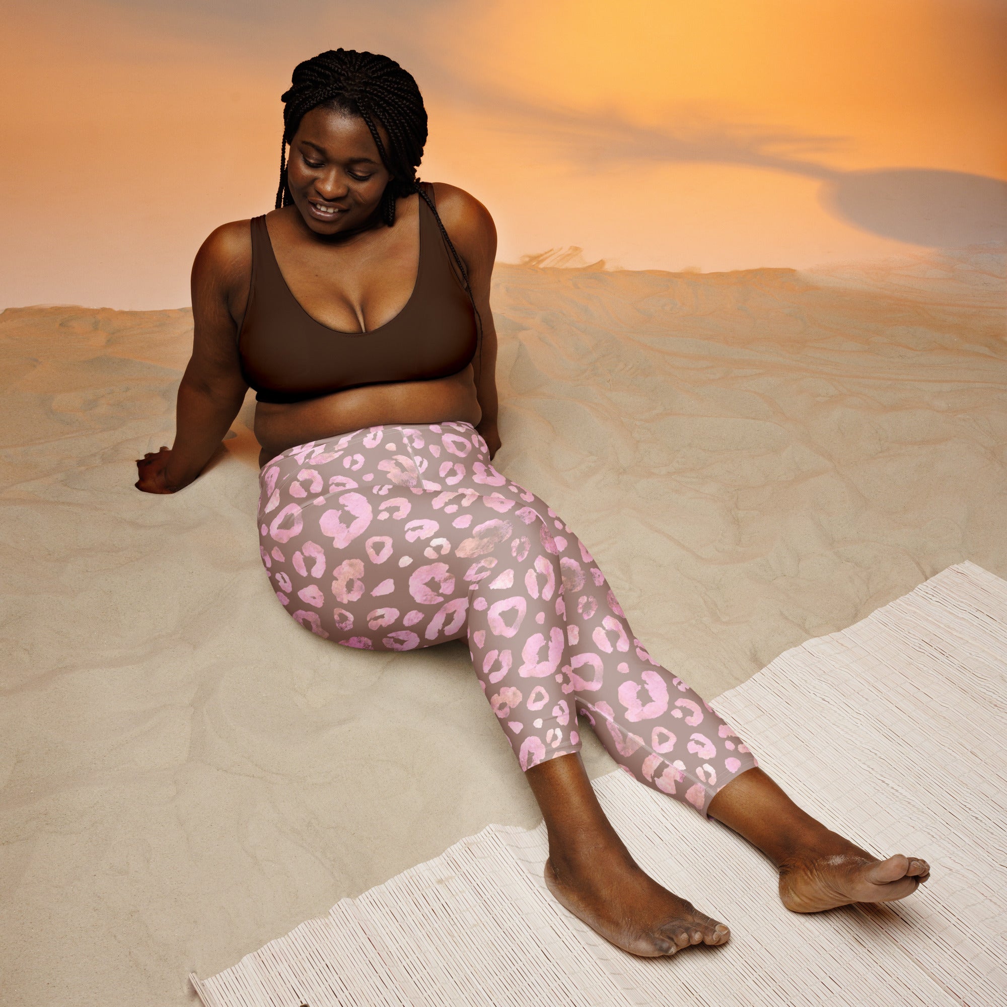 [Wild Side] Dusty Roar Yoga Capri Leggings