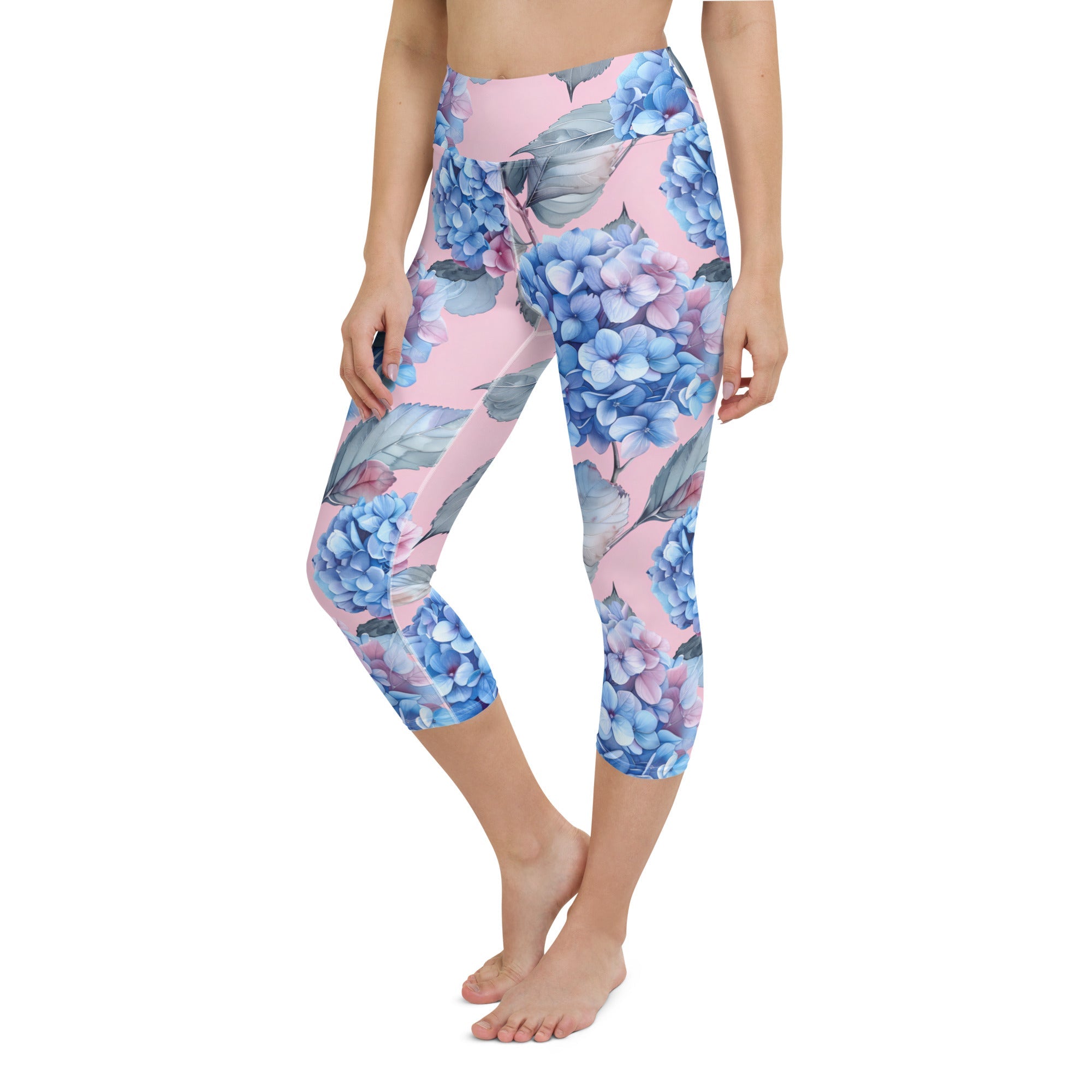 [Floral Bloom] Blushing Hydrangea Yoga Capri Leggings