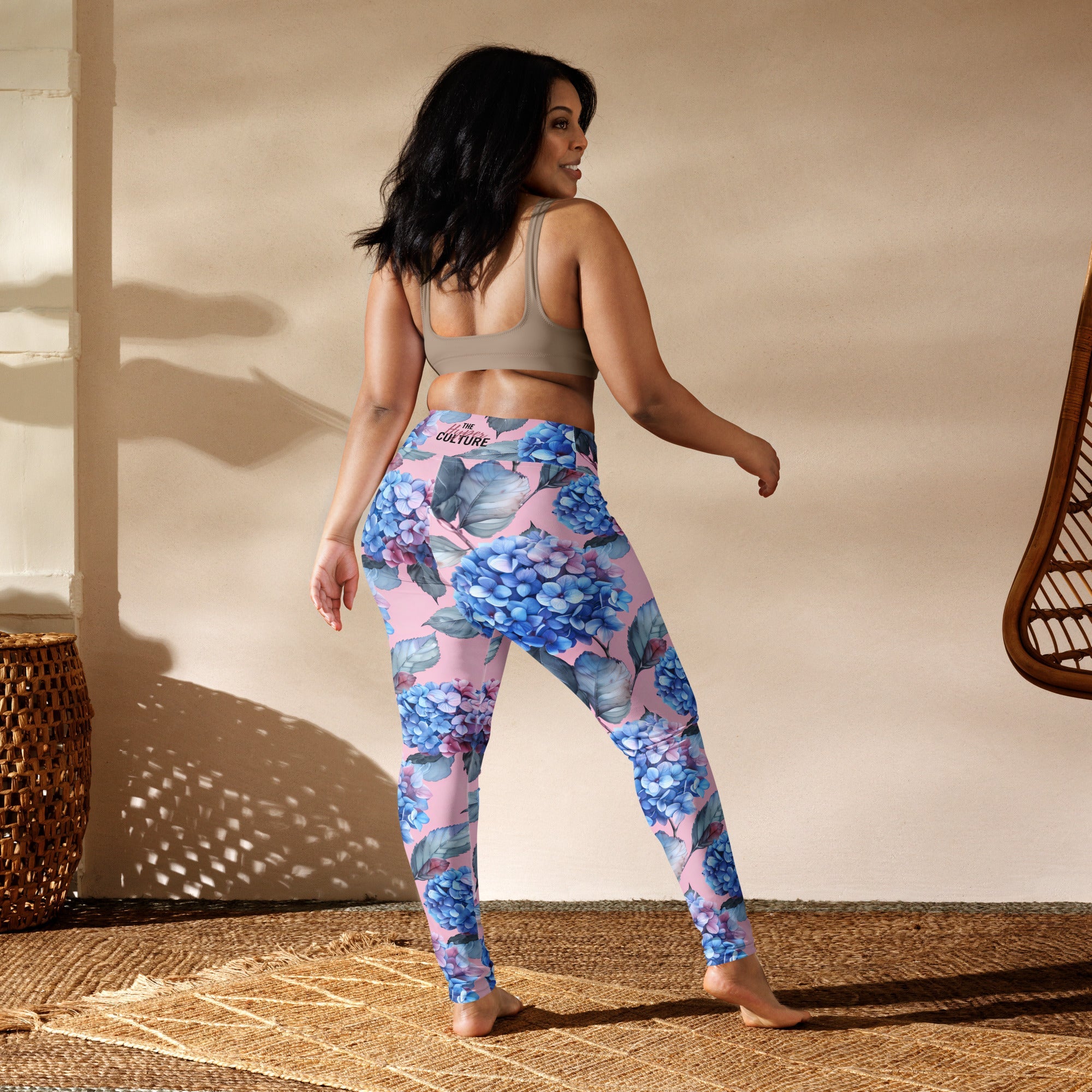 [Floral Bloom] Blushing Hydrangea Yoga Leggings