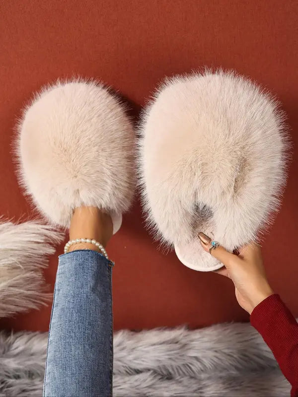 New Trendy Plush Fur Slippers, Super Cute Fashion Warm Home Shoes, Anti-Slip Thick Sole Cat-Like Feel Cotton Slippers, Christmas Gift for Girls